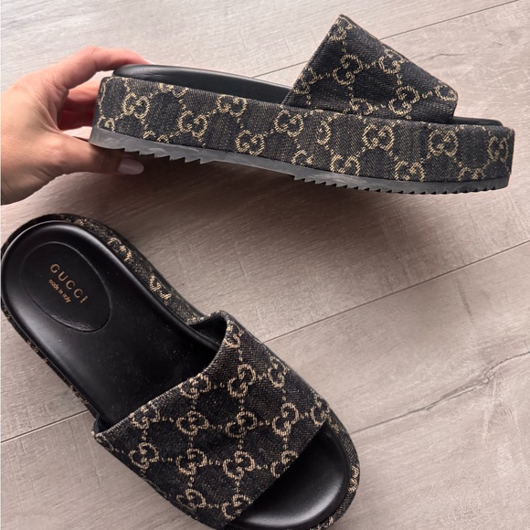 Gucci Shoes - Gucci Women's Black Monogram platform Slide Sandals